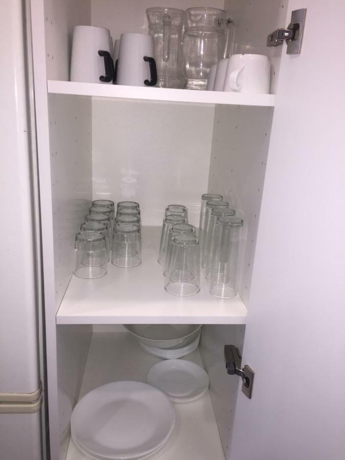 Ever House Ifema Mar De Cristal Мадрид Екстериор снимка