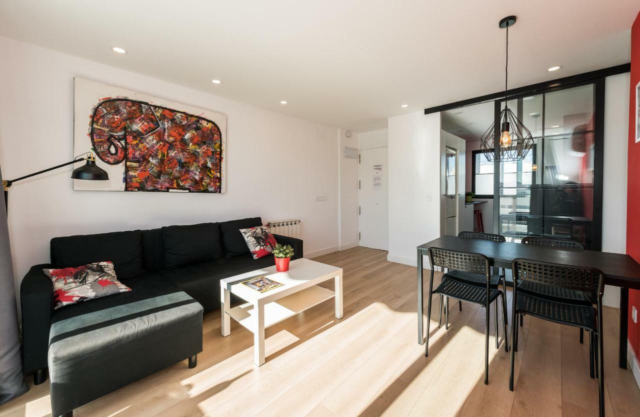 Ever House Ifema Mar De Cristal Мадрид Екстериор снимка
