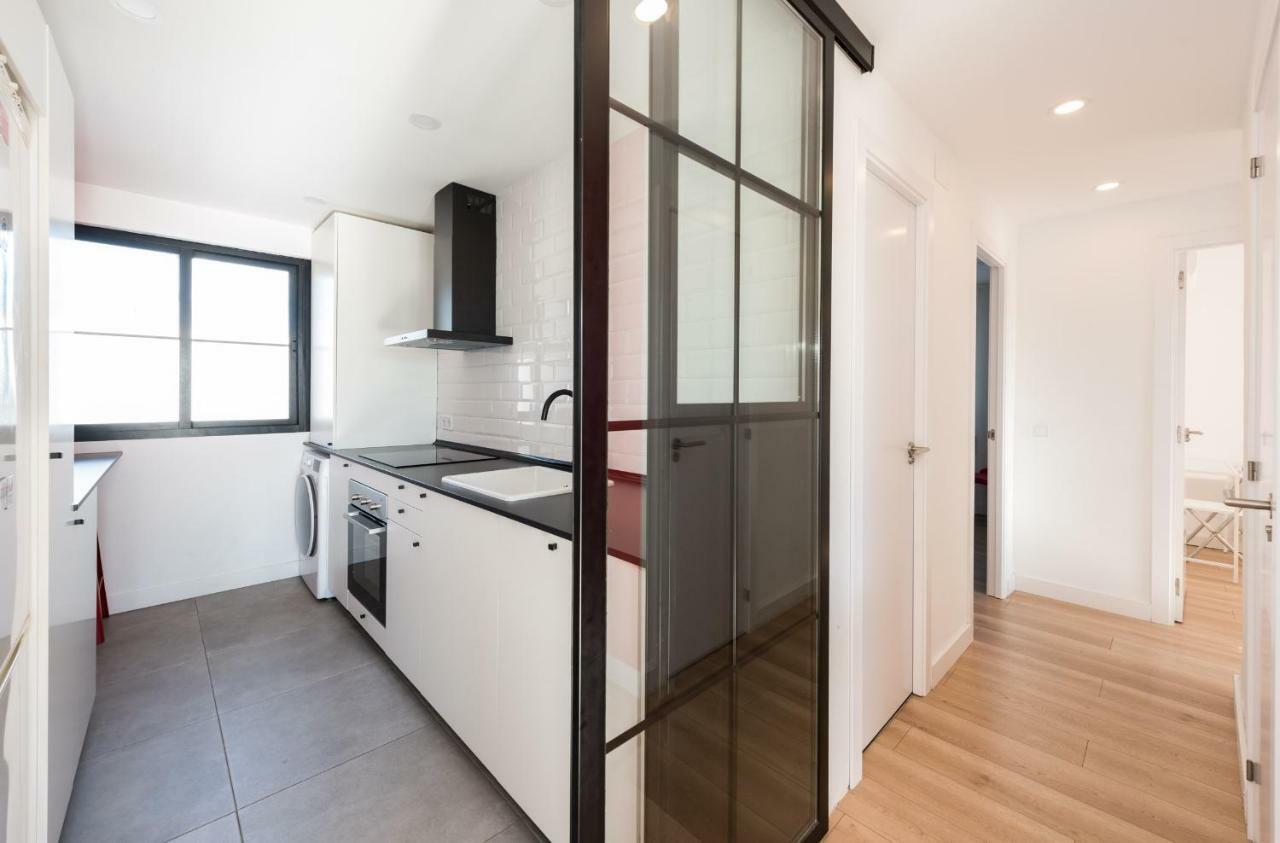 Ever House Ifema Mar De Cristal Мадрид Екстериор снимка