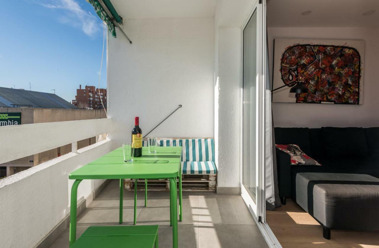 Ever House Ifema Mar De Cristal Мадрид Екстериор снимка