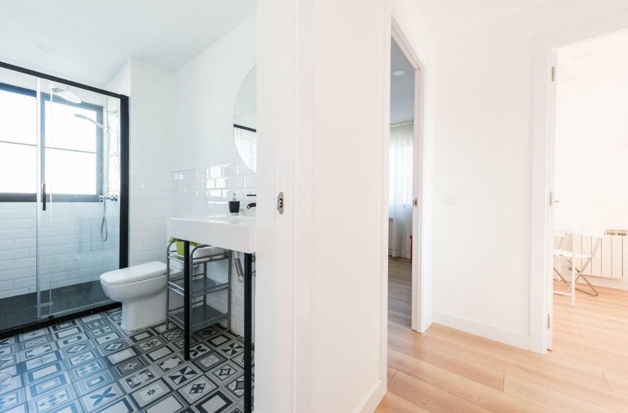 Ever House Ifema Mar De Cristal Мадрид Екстериор снимка